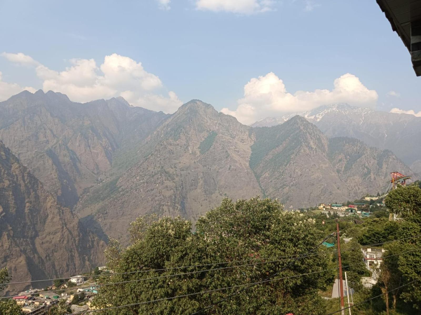 Sleeping Beauty Hotel Moutain View Property Joshimath Ngoại thất bức ảnh
